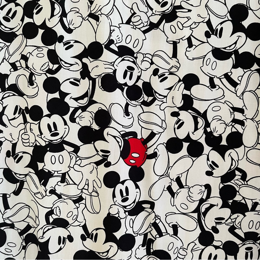 Disney Mickey Mouse Patterned Woven Button Down S… - image 4